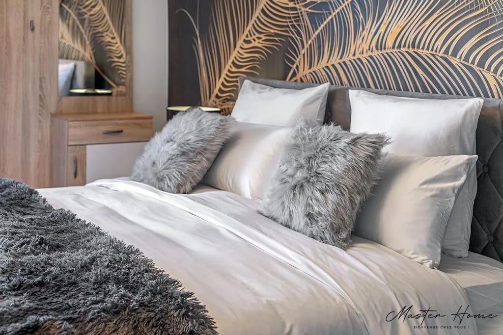 Gout De Luxe A Narbonne T3 Climatise, Spa, Parking Екстериор снимка
